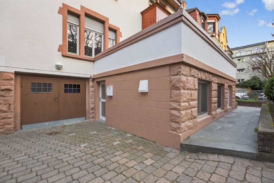 Garage & Au�enstellplatz Vorplatz Mehrfamilienhaus Heidelberg