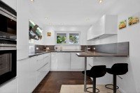 Bild (648743926525bc57642497725b1986f0): Exklusive Wohlf�hloase mit Garten, Pool und Sauna
