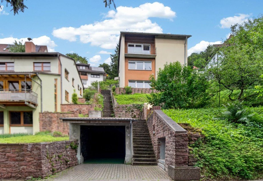 Hausansicht Einfamilienhaus Neckargem�nd