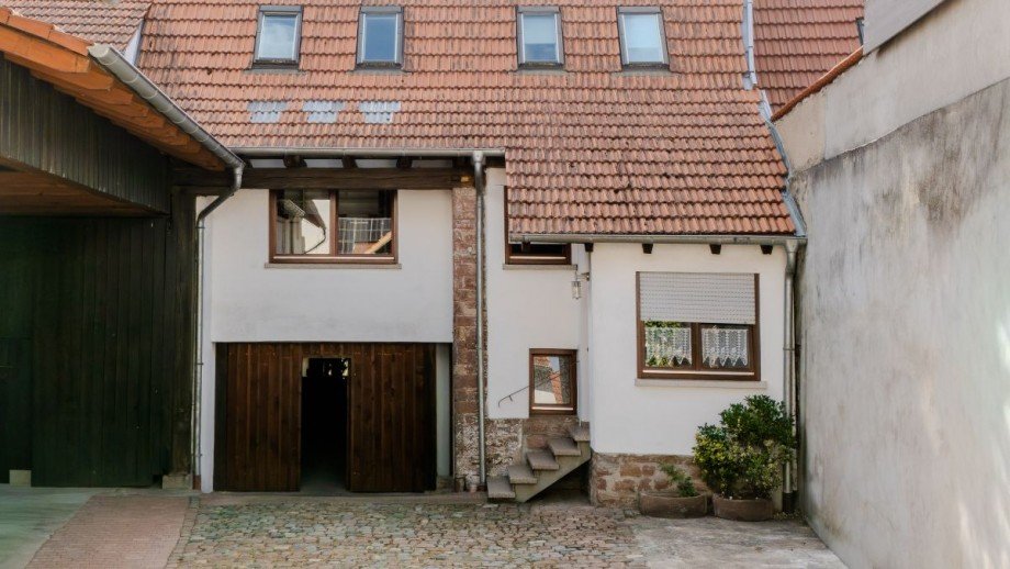 Hauseingang Etagenwohnung Edingen-Neckarhausen