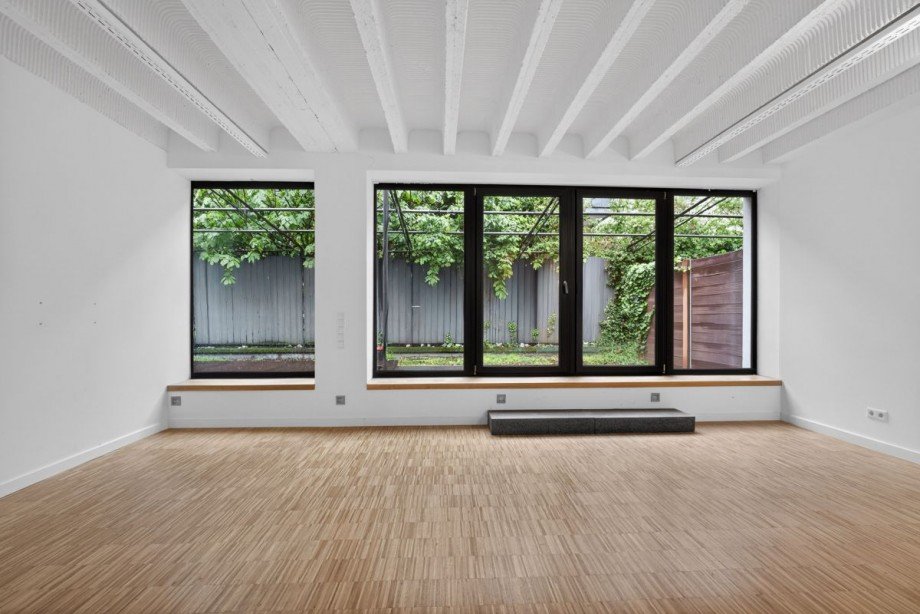 Aussicht vom Wohnbereich Loft-Studio-Atelier Mannheim