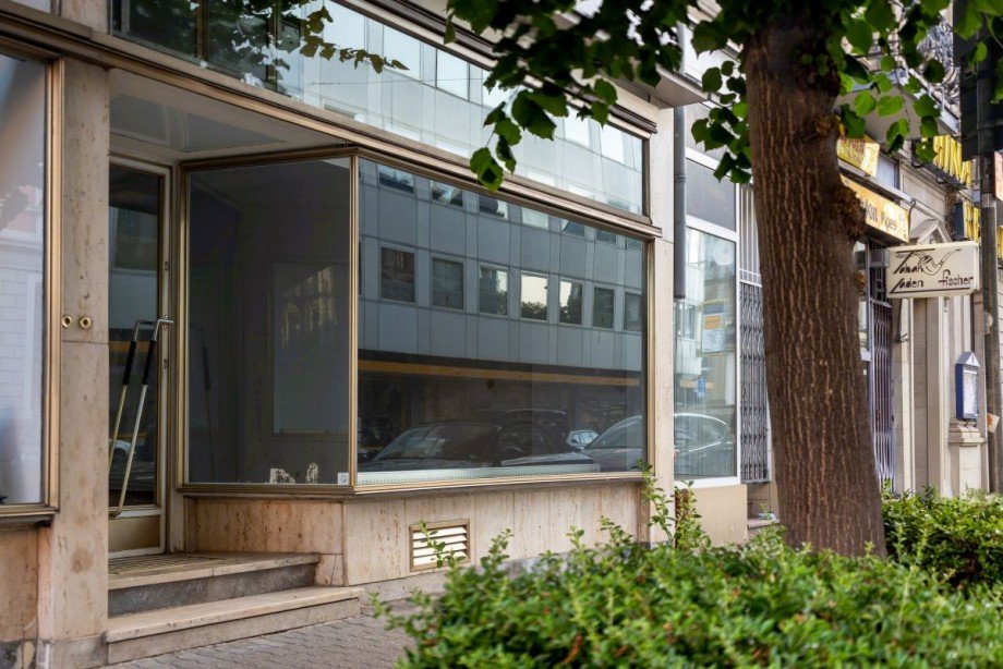 gro�es Schaufenster B�ro / Praxis Heidelberg