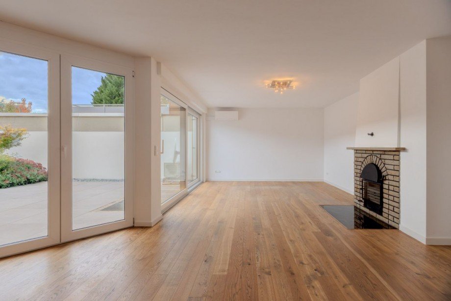 Wohnzimmer mit Kamin Erdgeschosswohnung Heidelberg