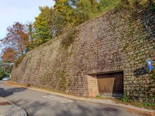 Stra�enansicht Repr�sentatives Anwesen in Bestlage - Privates Refugium mit Weitblick �ber die Rheinebene