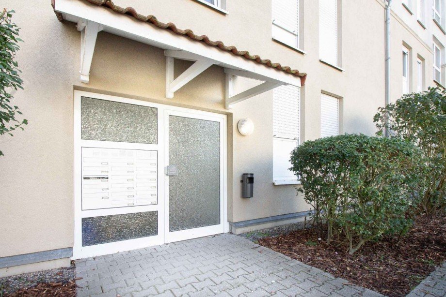 Eingang Etagenwohnung Hockenheim