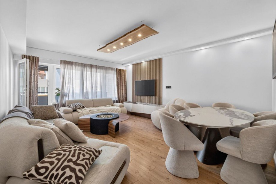 Wohnzimmer Etagenwohnung Karlsruhe