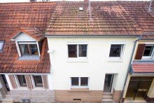 Haus- und Dachansicht Haus in Wieblingen - einzigartiges Sanierungs- oder Abrissobjekt